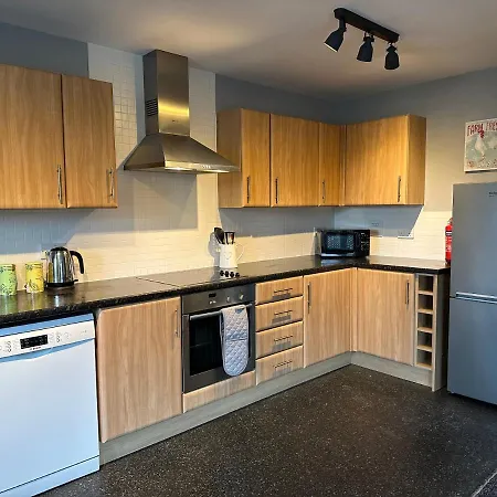 Stylish 2 Bed Apartment Derby Exterior photo