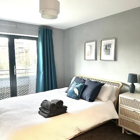 Stylish 2 Bed Apartment Derby Exterior photo