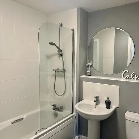 Stylish 2 Bed Apartment Derby Exterior photo