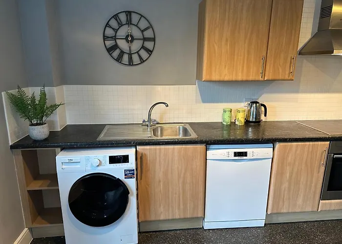 Stylish 2 Bed Apartment Derby