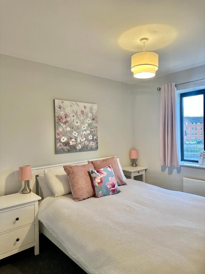 Stylish 2 Bed Apartment